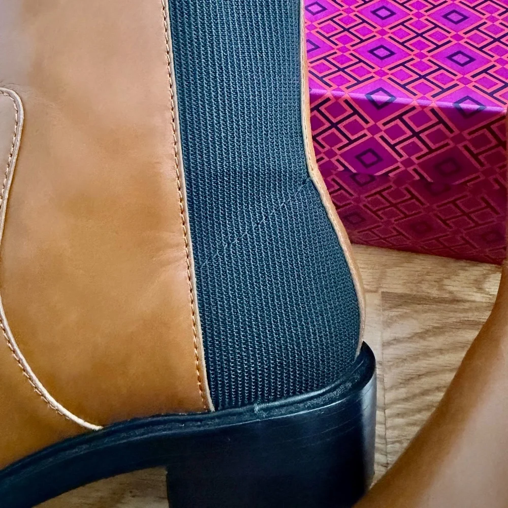 Tory Burch Chelsea Boot--Sierra Antik (8.5)